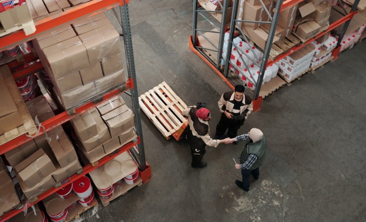 Comment fonctionne le groupage dans le transport de marchandises ?
