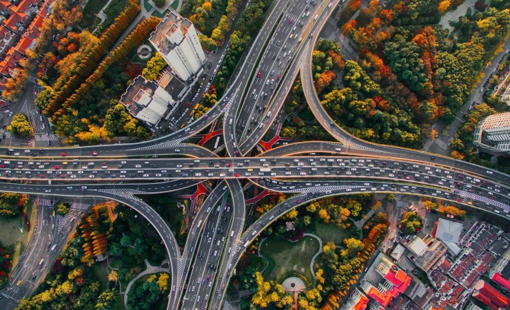 Transport routier de fret interurbain : avantages et défis