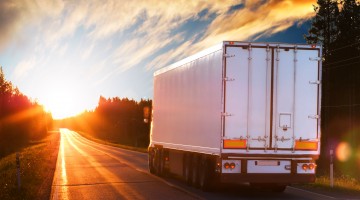 Commissionnaire de transport digital : en quoi peut-il vous aider pendant la COVID-19 ?